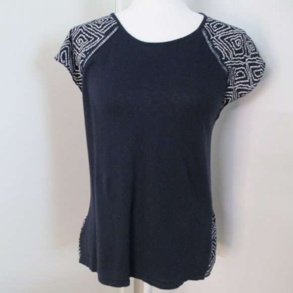 LOFT Navy Blue Tee Shirt Geometric Printed Cap Sleeves and Back Peplum Size SP - Picture 11 of 11